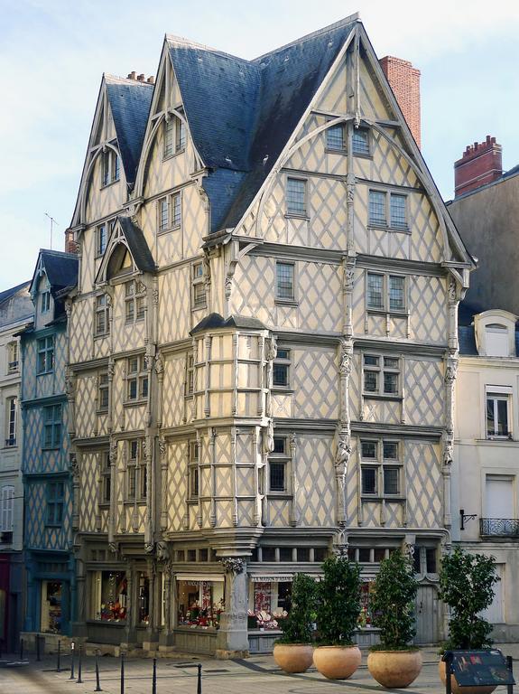 Mercure Angers Centre Gare Eksteriør billede